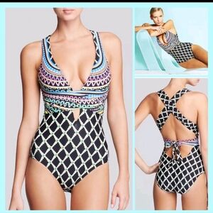 Trina Turk Women's Kon Tiki One Piece Bathing Suit Size 12 Plunge Halter Neck